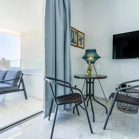 Апартаменты Oyster 1-br In