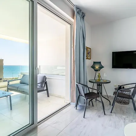 Oyster 1-br In شقة لارنكا